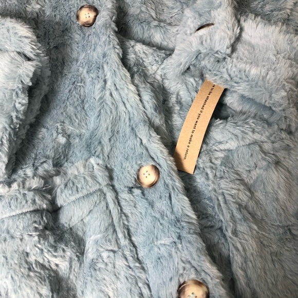 Reformation Polar Coat Sky Faux Fur - Picture 6 of 8